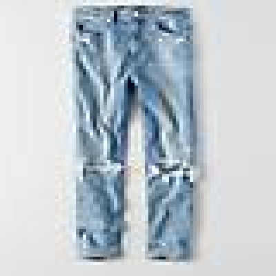 AE Ripped Mom Jean